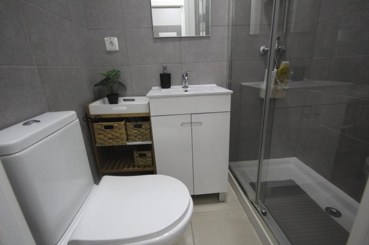 Antique M1 R1 - Amazing Double Room With Shared Bathroom In Marques Pombal Lisboa Exterior foto